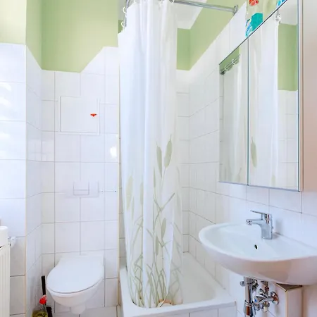 Gemuetliche Mit Balkon Wohnung6 公寓 罗斯托克
