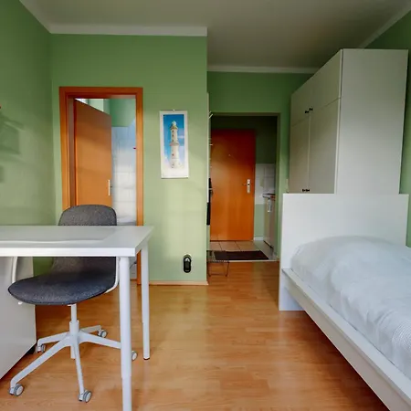 Gemuetliche Mit Balkon Wohnung6 罗斯托克